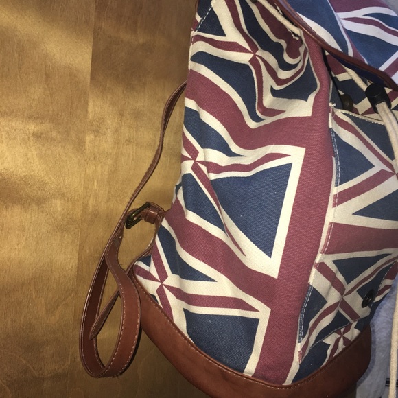 New! England Drawstring Backpack Travel Backpack - Picture 10 of 16